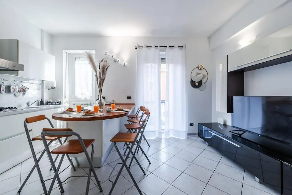 Apartament Nuovissima Dimora Con Terrazzino Mediolan 0*,  Włochy