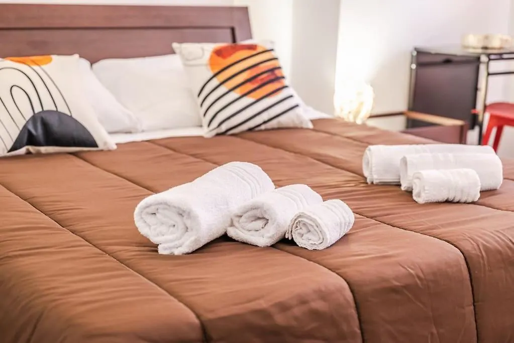 Nuovissima Dimora Con Terrazzino Apartamento Milão
