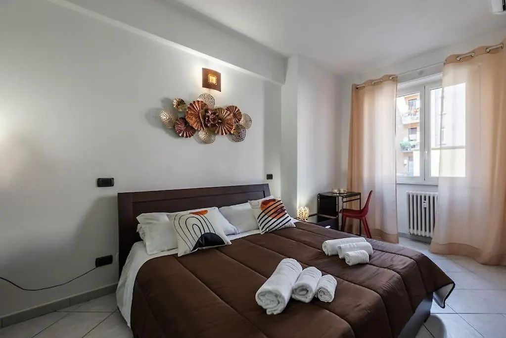 Appartamento Nuovissima Dimora Con Terrazzino Milano Italia