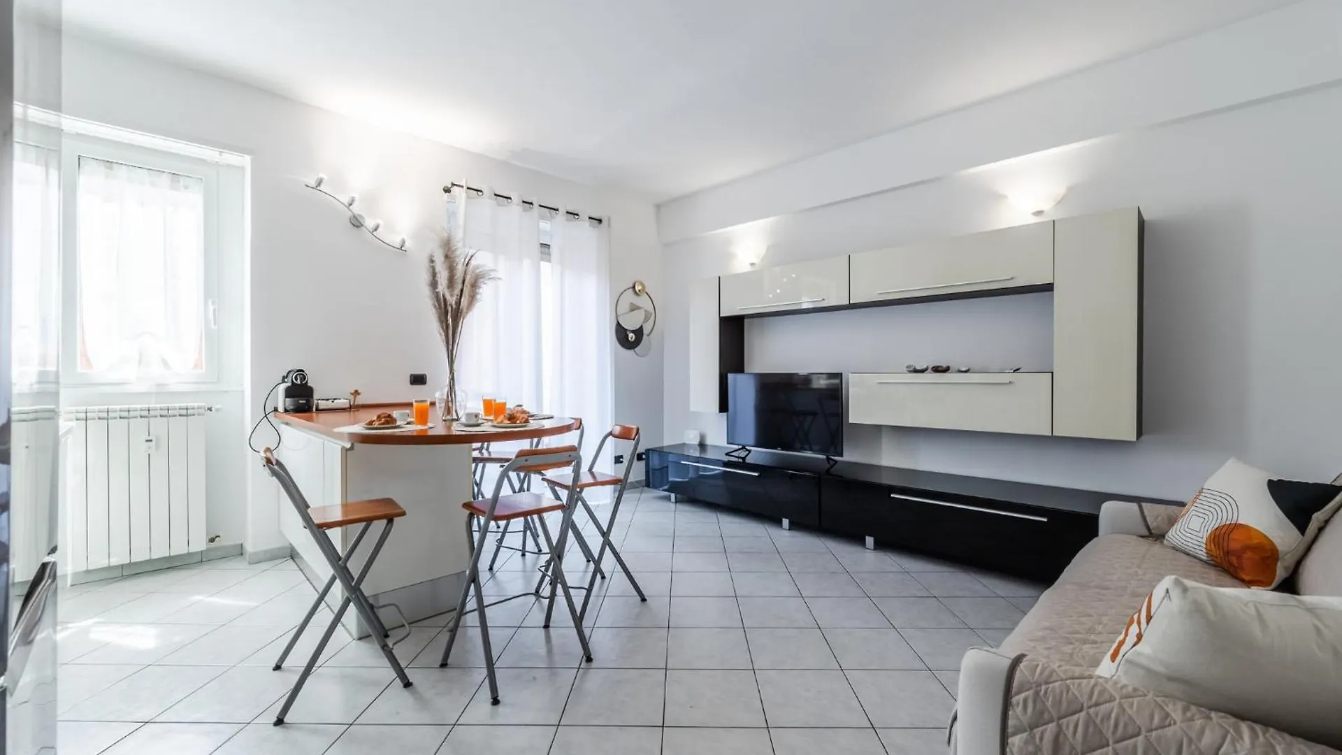 Appartamento Nuovissima Dimora Con Terrazzino Milano