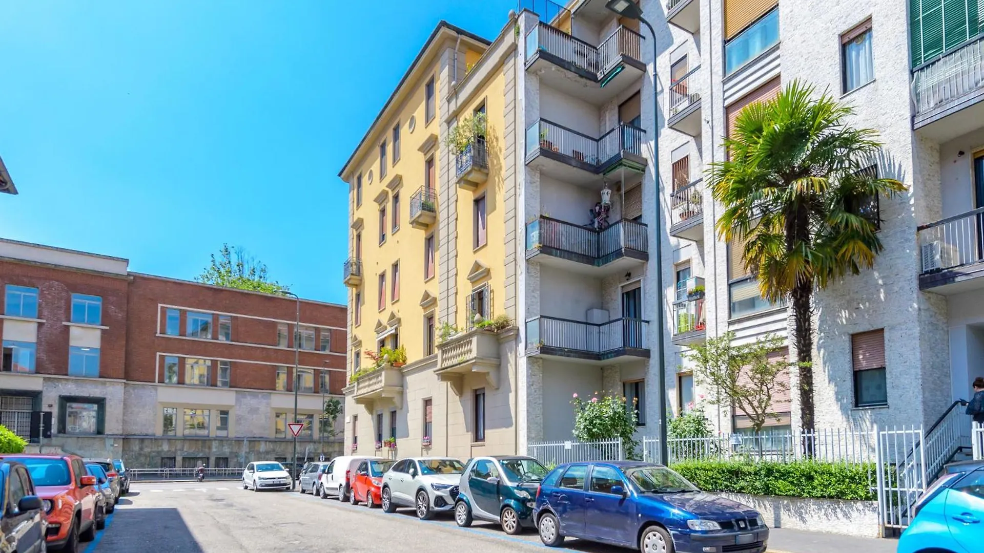 Appartamento Nuovissima Dimora Con Terrazzino Milano