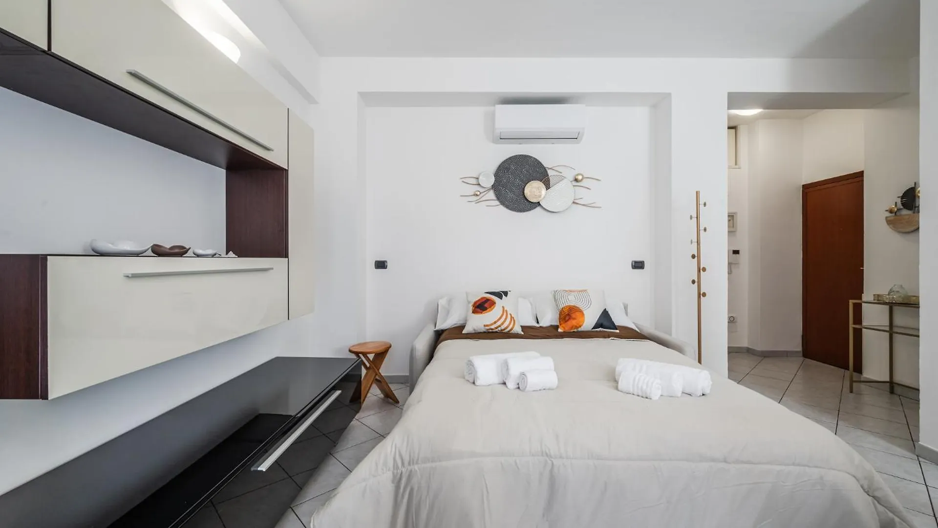 Appartamento Nuovissima Dimora Con Terrazzino Milano
