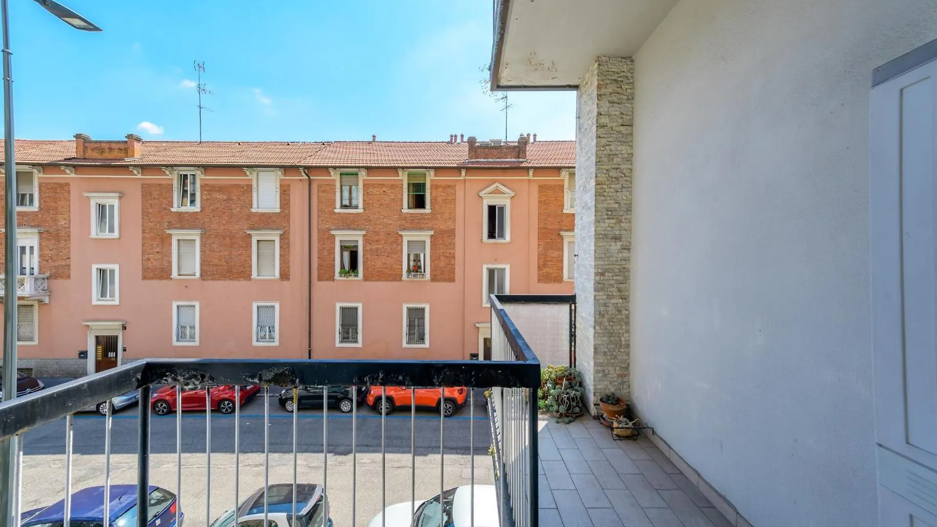 Appartamento Nuovissima Dimora Con Terrazzino Milano 0*,  Italia